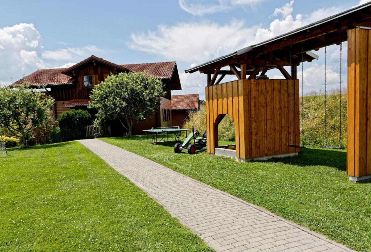 Ferienwohnungen Holzferienhaeuser Leithenwald Zwiesel Exterior photo